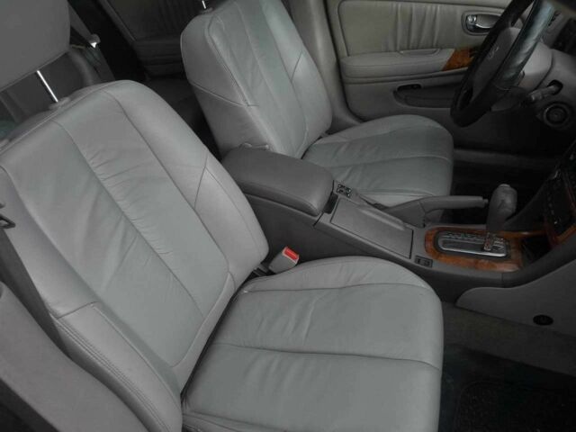 Черный Ниссан Максима, объемом двигателя 3 л и пробегом 343 тыс. км за 3200 $, фото 2 на Automoto.ua