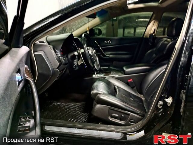 Черный Ниссан Максима, объемом двигателя 3.5 л и пробегом 170 тыс. км за 6800 $, фото 9 на Automoto.ua