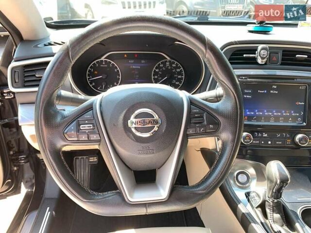 Ниссан Максима 2017 в Виннице на Automoto.ua Черный Ниссан Максима, объемом двигателя 3.5 л и пробегом 140 тыс. км за 15890 $, фото 31 на Automoto.ua
