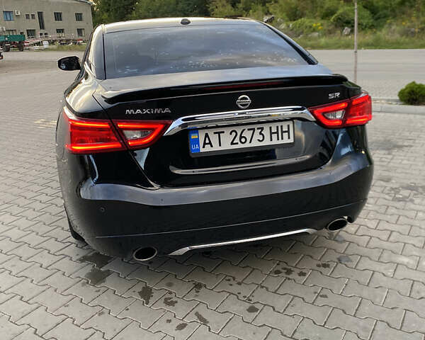 Черный Ниссан Максима, объемом двигателя 3.5 л и пробегом 135 тыс. км за 17200 $, фото 7 на Automoto.ua