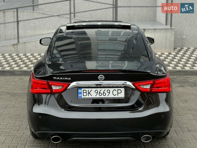 Черный Ниссан Максима, объемом двигателя 3.5 л и пробегом 102 тыс. км за 14900 $, фото 16 на Automoto.ua