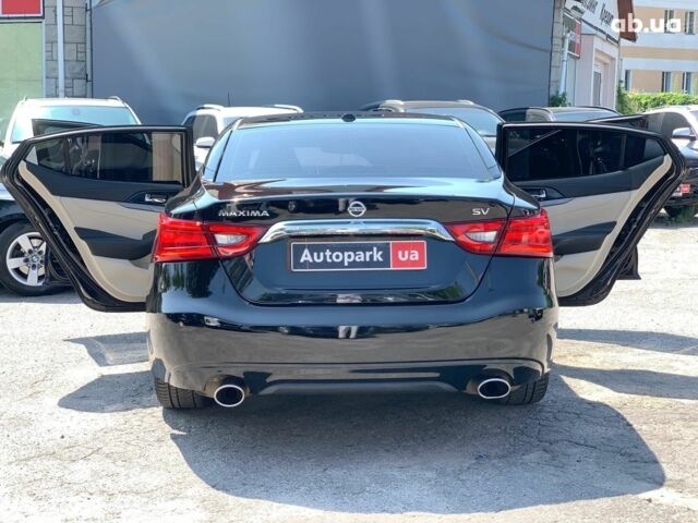 Черный Ниссан Максима, объемом двигателя 3.5 л и пробегом 140 тыс. км за 15890 $, фото 16 на Automoto.ua