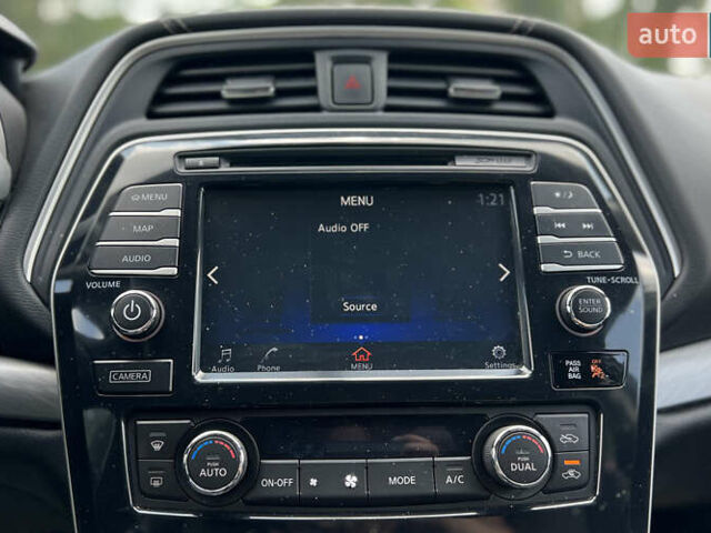 Черный Ниссан Максима, объемом двигателя 3.5 л и пробегом 51 тыс. км за 15499 $, фото 13 на Automoto.ua