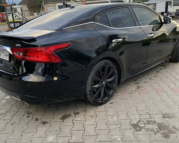 Черный Ниссан Максима, объемом двигателя 3.5 л и пробегом 135 тыс. км за 17200 $, фото 2 на Automoto.ua