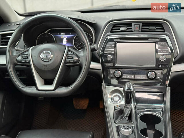 Черный Ниссан Максима, объемом двигателя 3.5 л и пробегом 102 тыс. км за 14900 $, фото 32 на Automoto.ua