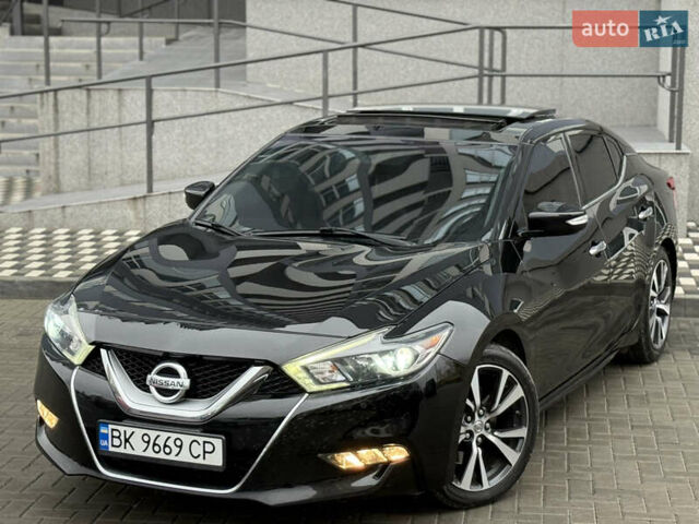 Черный Ниссан Максима, объемом двигателя 3.5 л и пробегом 102 тыс. км за 14900 $, фото 3 на Automoto.ua