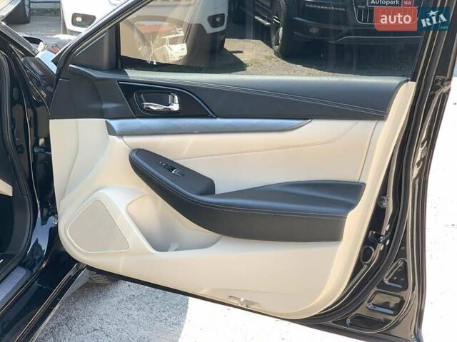 Ниссан Максима 2017 в Виннице на Automoto.ua Черный Ниссан Максима, объемом двигателя 3.5 л и пробегом 140 тыс. км за 15890 $, фото 24 на Automoto.ua