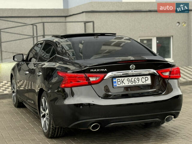 Черный Ниссан Максима, объемом двигателя 3.5 л и пробегом 102 тыс. км за 14900 $, фото 17 на Automoto.ua