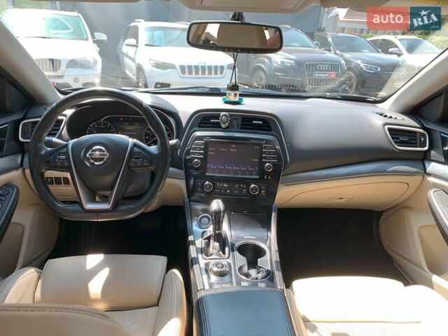 Ниссан Максима 2017 в Виннице на Automoto.ua Черный Ниссан Максима, объемом двигателя 3.5 л и пробегом 140 тыс. км за 15890 $, фото 38 на Automoto.ua