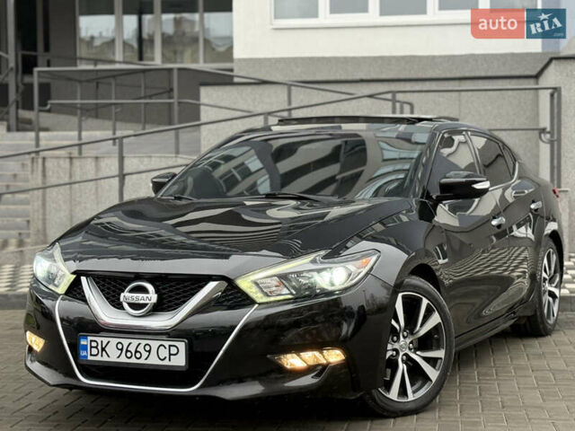 Черный Ниссан Максима, объемом двигателя 3.5 л и пробегом 102 тыс. км за 14900 $, фото 2 на Automoto.ua