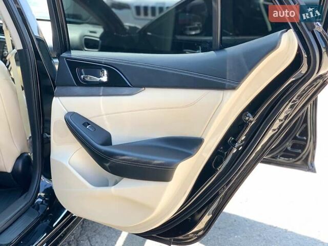 Ниссан Максима 2017 в Виннице на Automoto.ua Черный Ниссан Максима, объемом двигателя 3.5 л и пробегом 140 тыс. км за 15890 $, фото 23 на Automoto.ua