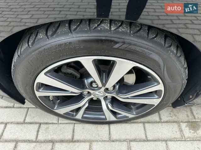 Ніссан Максіма 2017 у Белой Церкве на Automoto.ua Чорний Ніссан Максіма, об'ємом двигуна 3.5 л та пробігом 101 тис. км за 15700 $, фото 17 на Automoto.ua