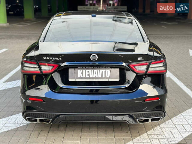 Черный Ниссан Максима, объемом двигателя 3.5 л и пробегом 68 тыс. км за 19900 $, фото 7 на Automoto.ua