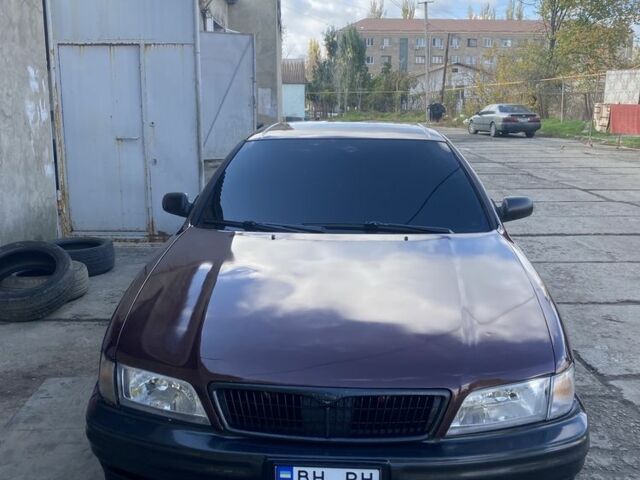 Коричневий Ніссан Максіма, об'ємом двигуна 3 л та пробігом 200 тис. км за 1800 $, фото 1 на Automoto.ua