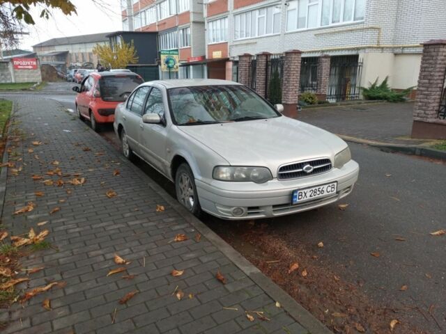 Коричневий Ніссан Максіма, об'ємом двигуна 2 л та пробігом 250 тис. км за 1950 $, фото 2 на Automoto.ua