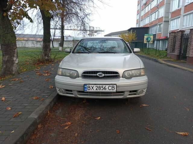 Коричневий Ніссан Максіма, об'ємом двигуна 2 л та пробігом 250 тис. км за 1950 $, фото 1 на Automoto.ua