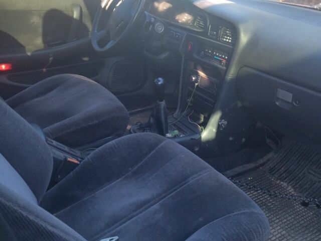 Красный Ниссан Максима, объемом двигателя 3 л и пробегом 337 тыс. км за 1500 $, фото 7 на Automoto.ua