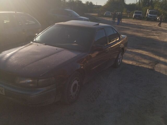 Красный Ниссан Максима, объемом двигателя 3 л и пробегом 337 тыс. км за 1500 $, фото 1 на Automoto.ua