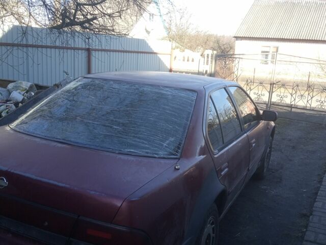 Червоний Ніссан Максіма, об'ємом двигуна 3 л та пробігом 480 тис. км за 670 $, фото 7 на Automoto.ua