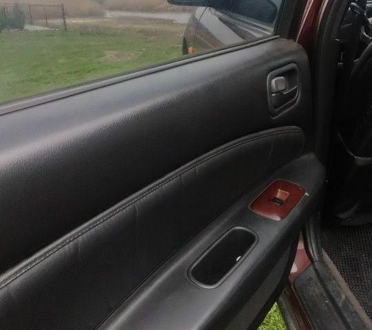 Червоний Ніссан Максіма, об'ємом двигуна 2 л та пробігом 390 тис. км за 2500 $, фото 13 на Automoto.ua