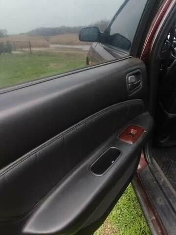 Червоний Ніссан Максіма, об'ємом двигуна 2 л та пробігом 390 тис. км за 2500 $, фото 12 на Automoto.ua