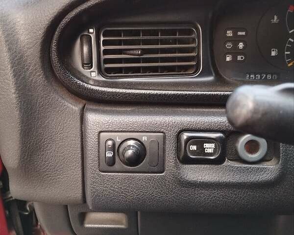 Ниссан Максима, объемом двигателя 3 л и пробегом 254 тыс. км за 2000 $, фото 12 на Automoto.ua
