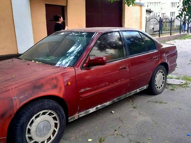 Ниссан Максима, объемом двигателя 3 л и пробегом 200 тыс. км за 500 $, фото 2 на Automoto.ua
