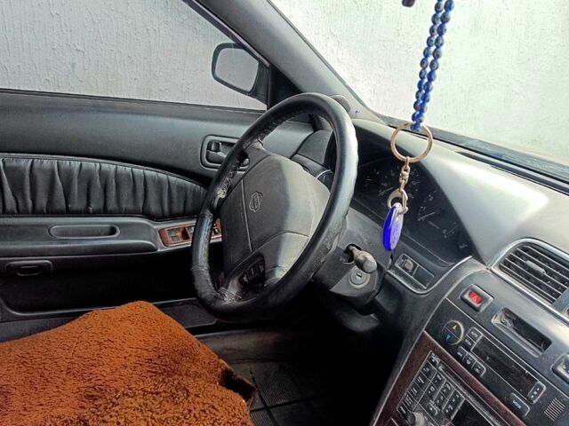 Ниссан Максима, объемом двигателя 3 л и пробегом 80 тыс. км за 5500 $, фото 4 на Automoto.ua