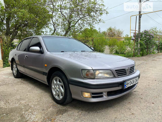 Ниссан Максима, объемом двигателя 3 л и пробегом 250 тыс. км за 2500 $, фото 2 на Automoto.ua