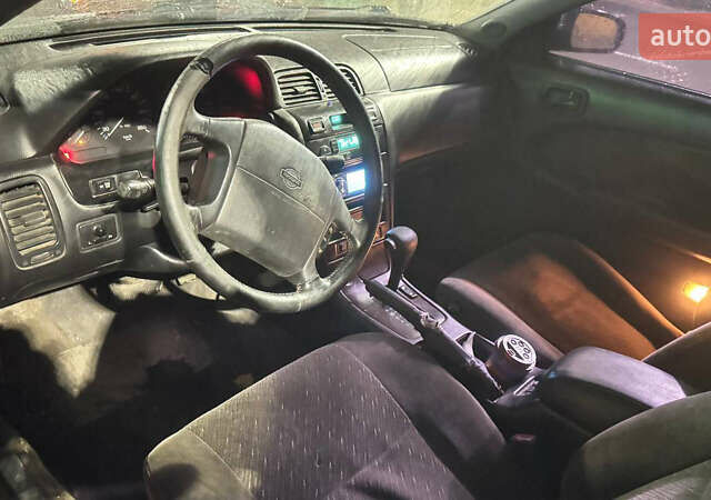 Ніссан Максіма, об'ємом двигуна 3 л та пробігом 379 тис. км за 1650 $, фото 3 на Automoto.ua