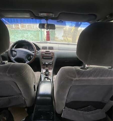 Ниссан Максима, объемом двигателя 2 л и пробегом 420 тыс. км за 2200 $, фото 5 на Automoto.ua