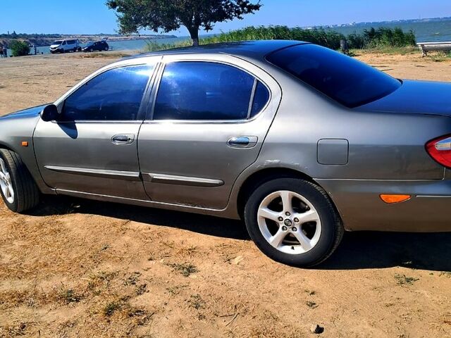 Ниссан Максима, объемом двигателя 3 л и пробегом 380 тыс. км за 2200 $, фото 1 на Automoto.ua