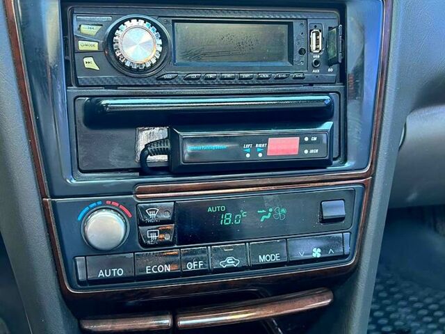 Ниссан Максима, объемом двигателя 3 л и пробегом 240 тыс. км за 2300 $, фото 7 на Automoto.ua