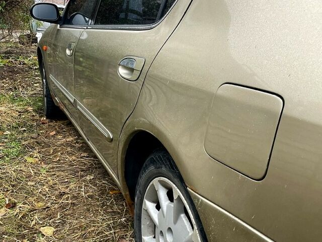 Ниссан Максима, объемом двигателя 20 л и пробегом 248 тыс. км за 3800 $, фото 1 на Automoto.ua