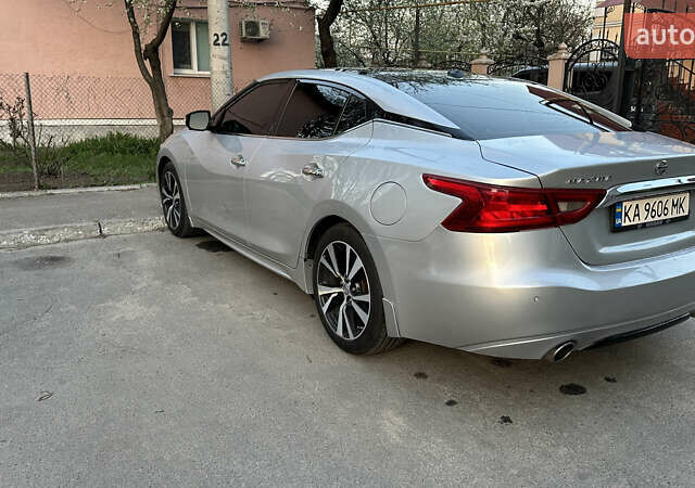Ниссан Максима, объемом двигателя 3.5 л и пробегом 150 тыс. км за 14000 $, фото 4 на Automoto.ua