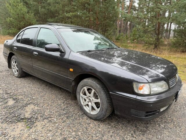 Сірий Ніссан Максіма, об'ємом двигуна 2 л та пробігом 275 тис. км за 2450 $, фото 1 на Automoto.ua