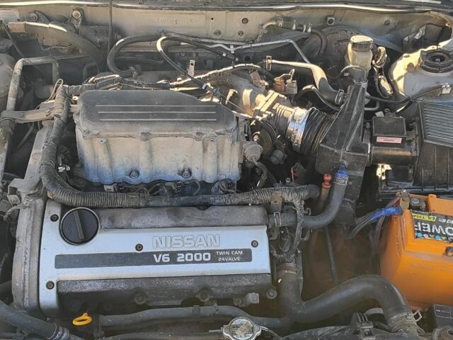 Сірий Ніссан Максіма, об'ємом двигуна 2 л та пробігом 400 тис. км за 2300 $, фото 5 на Automoto.ua