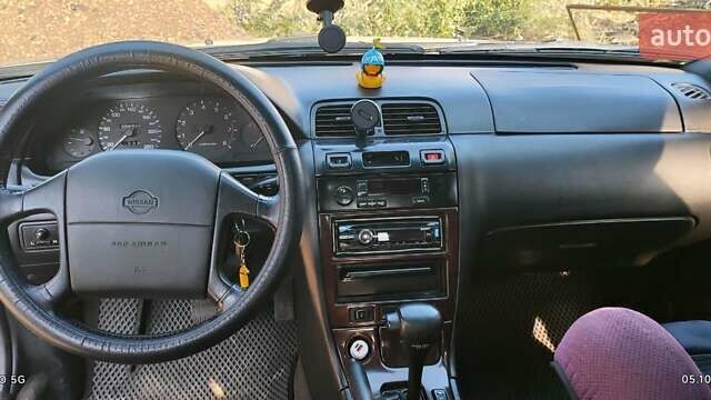 Серый Ниссан Максима, объемом двигателя 2 л и пробегом 400 тыс. км за 2800 $, фото 8 на Automoto.ua