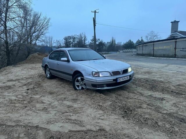 Серый Ниссан Максима, объемом двигателя 3 л и пробегом 123 тыс. км за 1100 $, фото 2 на Automoto.ua