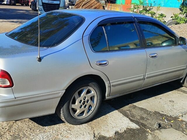 Сірий Ніссан Максіма, об'ємом двигуна 2 л та пробігом 400 тис. км за 2300 $, фото 4 на Automoto.ua