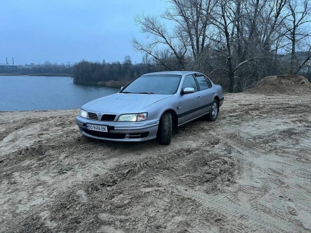 Серый Ниссан Максима, объемом двигателя 3 л и пробегом 123 тыс. км за 1100 $, фото 1 на Automoto.ua