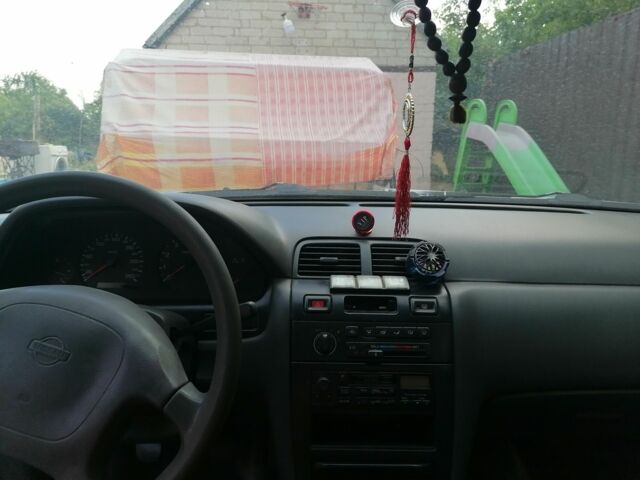 Серый Ниссан Максима, объемом двигателя 3 л и пробегом 160 тыс. км за 3000 $, фото 4 на Automoto.ua