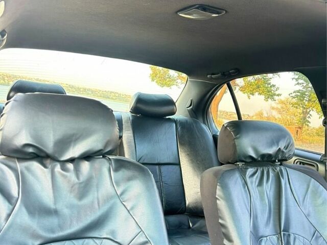 Серый Ниссан Максима, объемом двигателя 3 л и пробегом 500 тыс. км за 2199 $, фото 3 на Automoto.ua