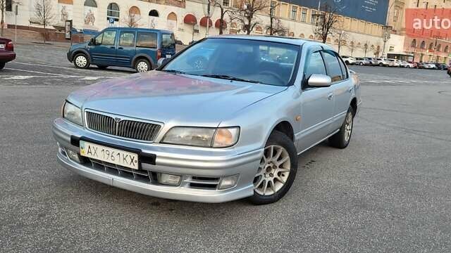 Серый Ниссан Максима, объемом двигателя 3 л и пробегом 360 тыс. км за 2800 $, фото 7 на Automoto.ua