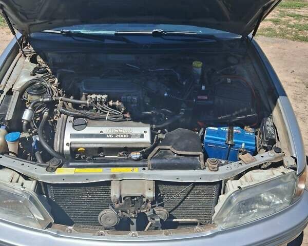 Серый Ниссан Максима, объемом двигателя 2 л и пробегом 294 тыс. км за 3100 $, фото 14 на Automoto.ua