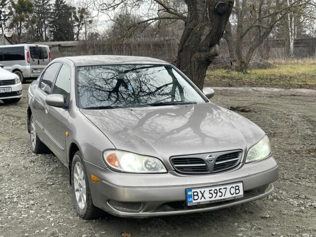 Серый Ниссан Максима, объемом двигателя 2 л и пробегом 300 тыс. км за 1850 $, фото 5 на Automoto.ua