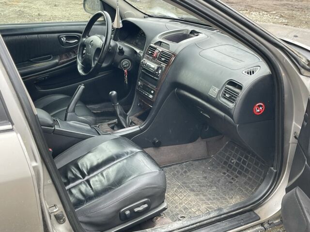 Серый Ниссан Максима, объемом двигателя 2 л и пробегом 300 тыс. км за 1850 $, фото 11 на Automoto.ua