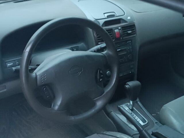 Серый Ниссан Максима, объемом двигателя 3 л и пробегом 123 тыс. км за 3200 $, фото 2 на Automoto.ua