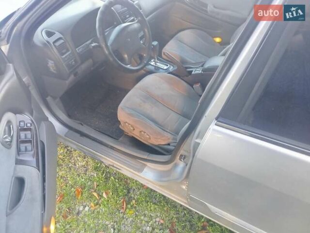Ниссан Максима 2000 в Кривом Роге на Automoto.ua Серый Ниссан Максима, объемом двигателя 2 л и пробегом 480 тыс. км за 2100 $, фото 4 на Automoto.ua