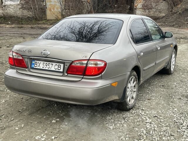 Серый Ниссан Максима, объемом двигателя 2 л и пробегом 300 тыс. км за 1850 $, фото 7 на Automoto.ua